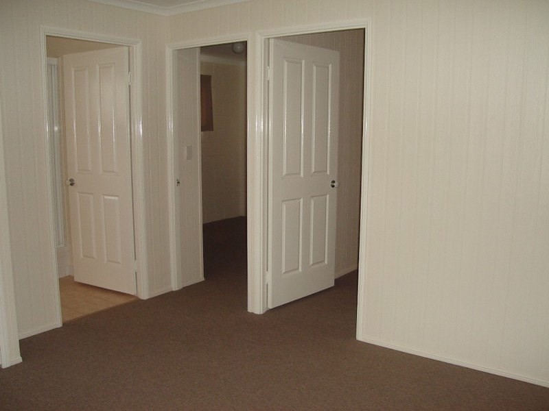 87 Sea Esplanade, Burnett Heads QLD 4670