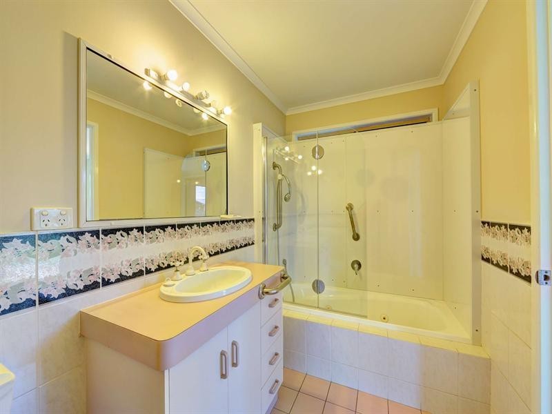 47 Leivesley Street, Bundaberg East QLD 4670