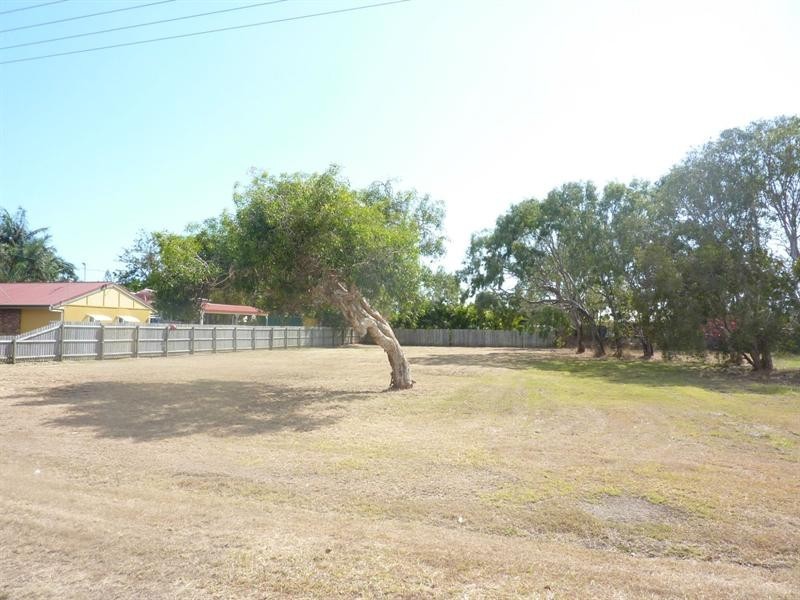 48 Ocean Street, Burnett Heads QLD 4670