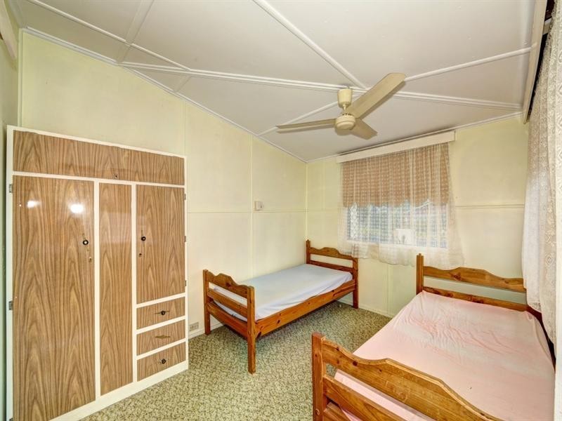 28 Tarakan Street, Svensson Heights QLD 4670