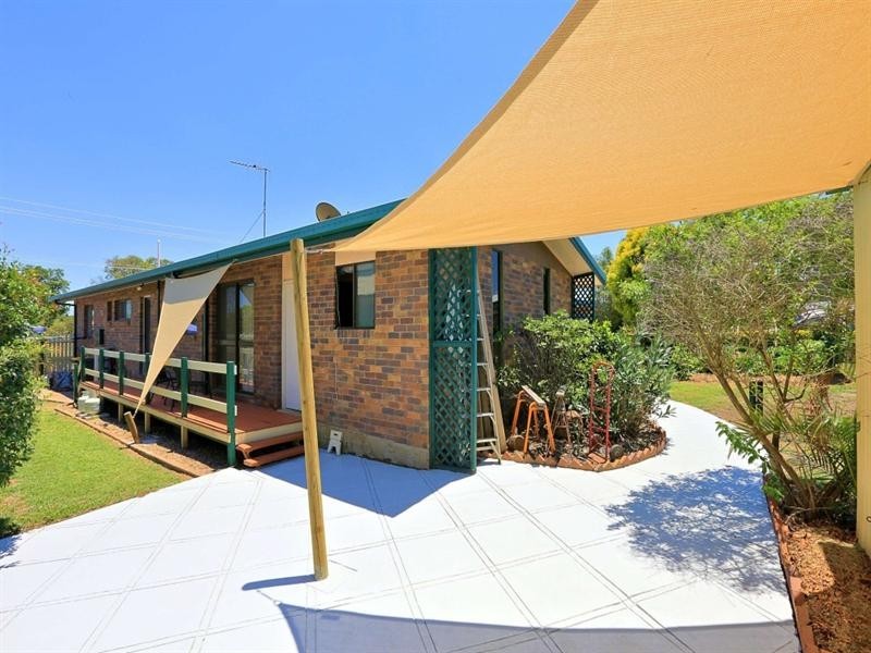 2 Simpson Crescent, Bundaberg East QLD 4670