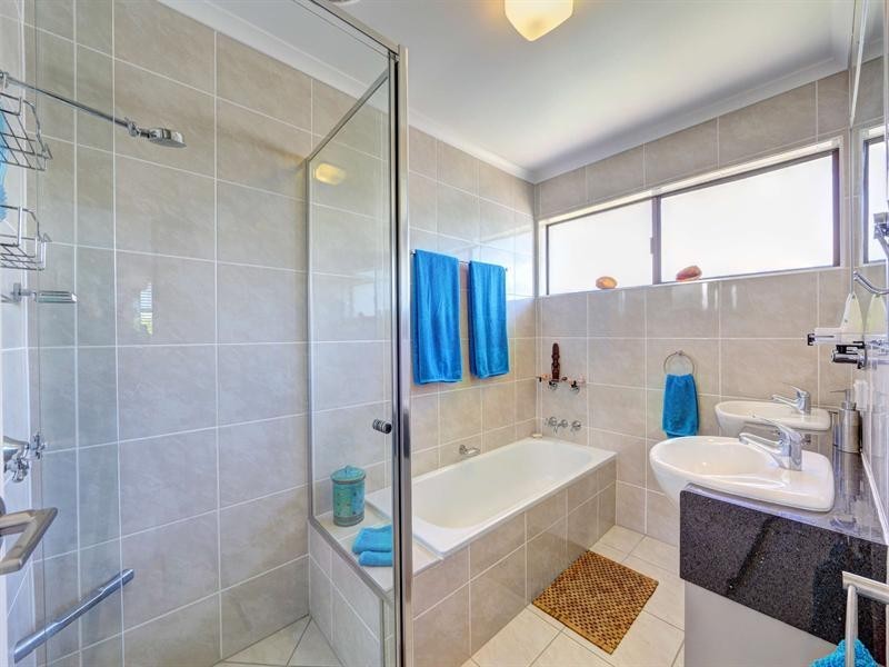 2 Simpson Crescent, Bundaberg East QLD 4670