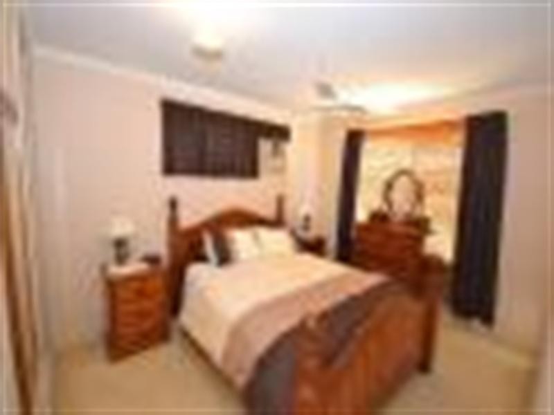 14 CLIVE Crescent, Kepnock QLD 4670