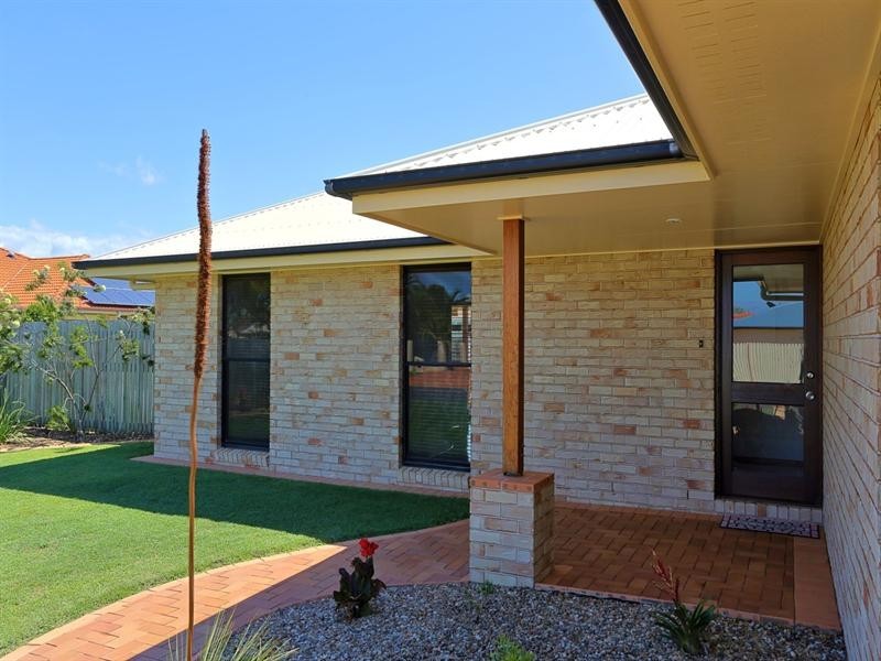 27 Chancellor Drive, Avenell Heights QLD 4670