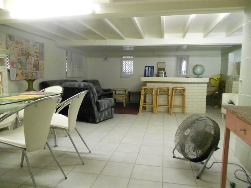 10 Hinkler Avenue, Bundaberg North QLD 4670