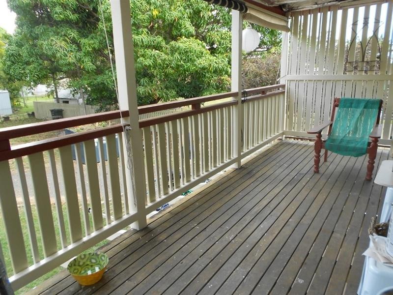 10 Hinkler Avenue, Bundaberg North QLD 4670