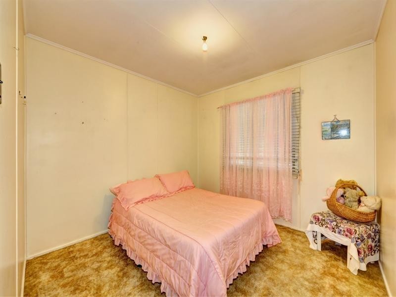 15 Dixon Street, Kepnock QLD 4670