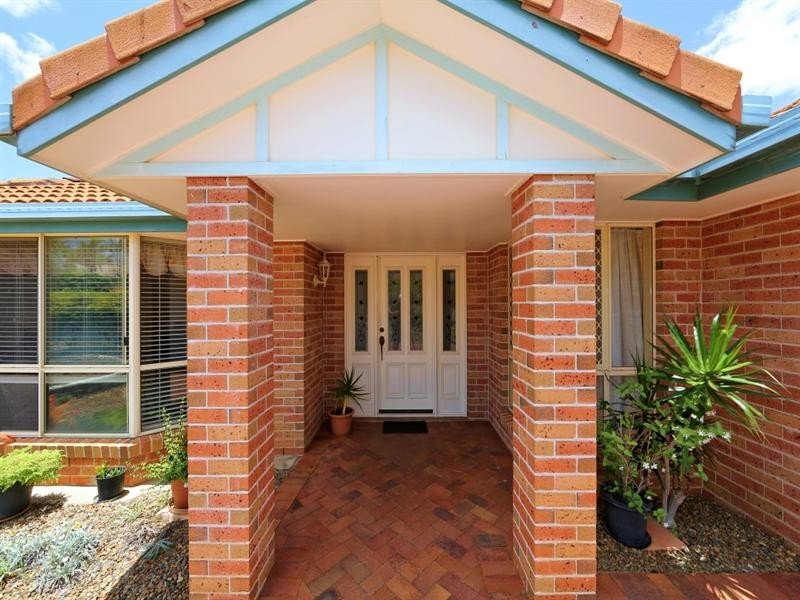 9 Cordelia Street, Avoca QLD 4670