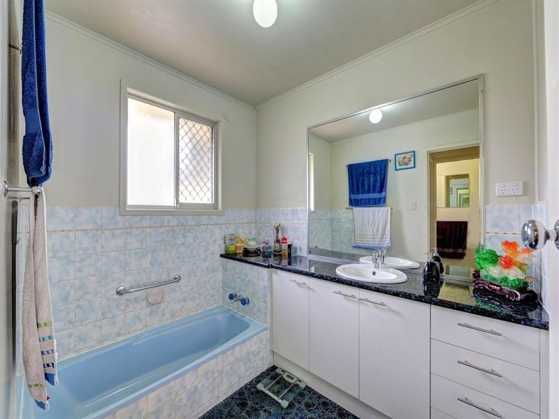 7 Que Hee Street, Kepnock QLD 4670