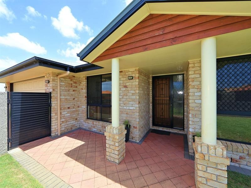 1 Hamilton Street, Avenell Heights QLD 4670