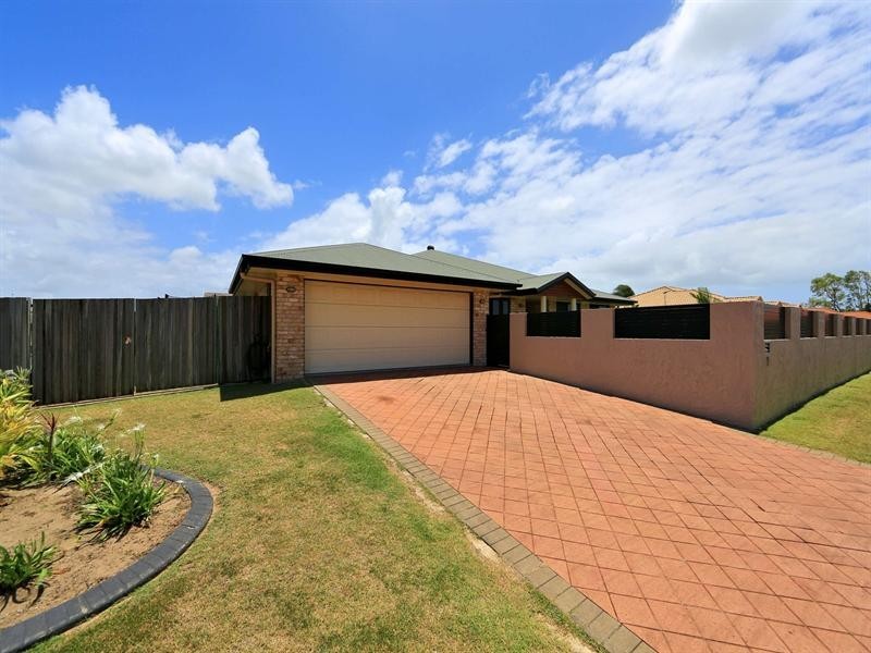 1 Hamilton Street, Avenell Heights QLD 4670