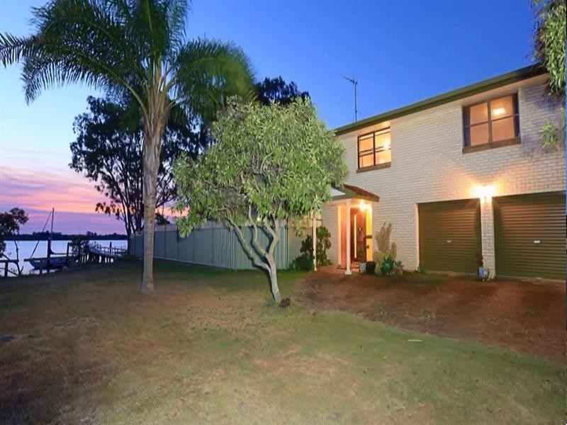 48 Corser Street, Burnett Heads QLD 4670
