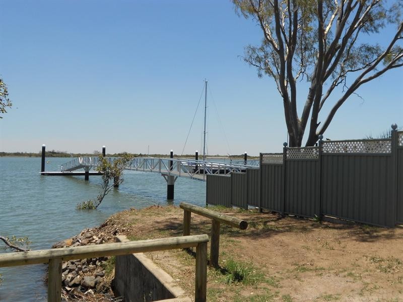 48 Corser Street, Burnett Heads QLD 4670