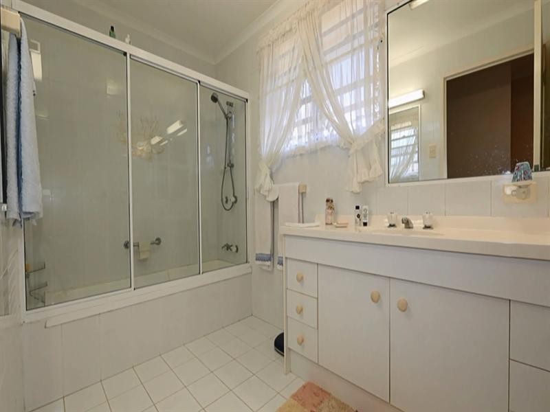 48 Corser Street, Burnett Heads QLD 4670