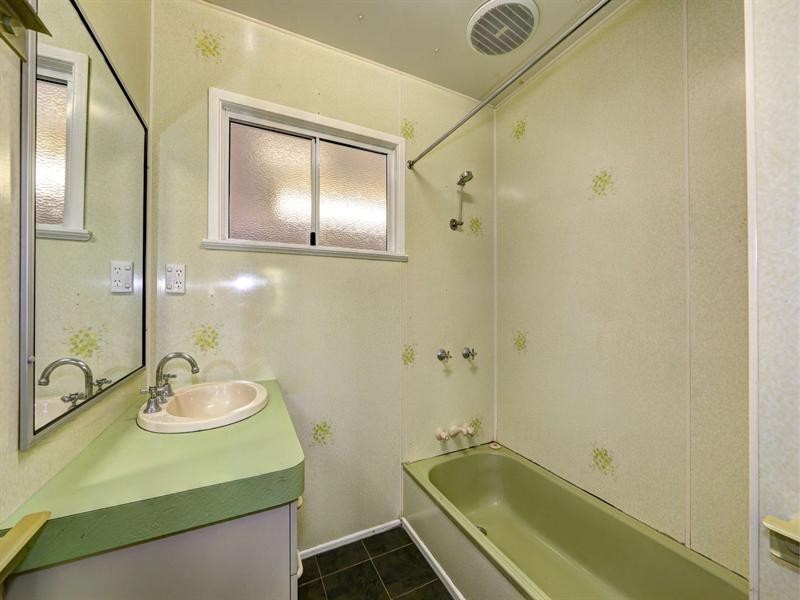 13 Churchill Street, Svensson Heights QLD 4670