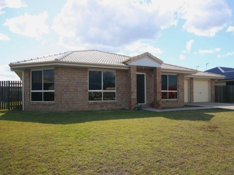 12 Regent Court, Thabeban QLD 4670