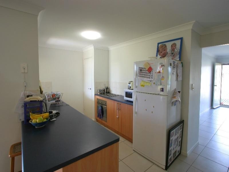 12 Regent Court, Thabeban QLD 4670