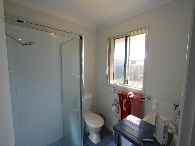 12 Regent Court, Thabeban QLD 4670