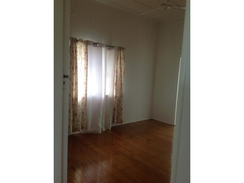 8 Tallon Street, Bundaberg North QLD 4670