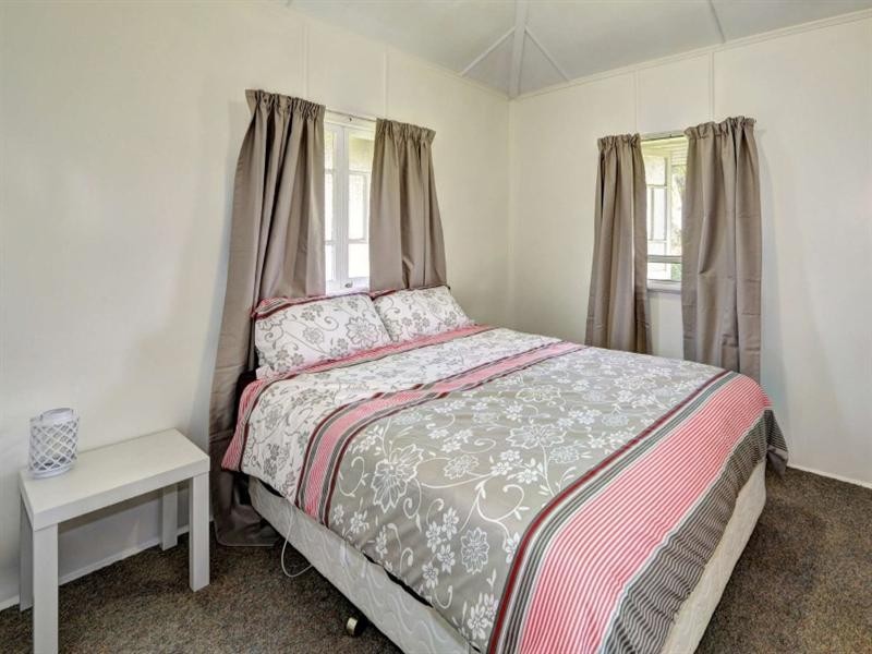 64 Ten Mile Road, Sharon QLD 4670