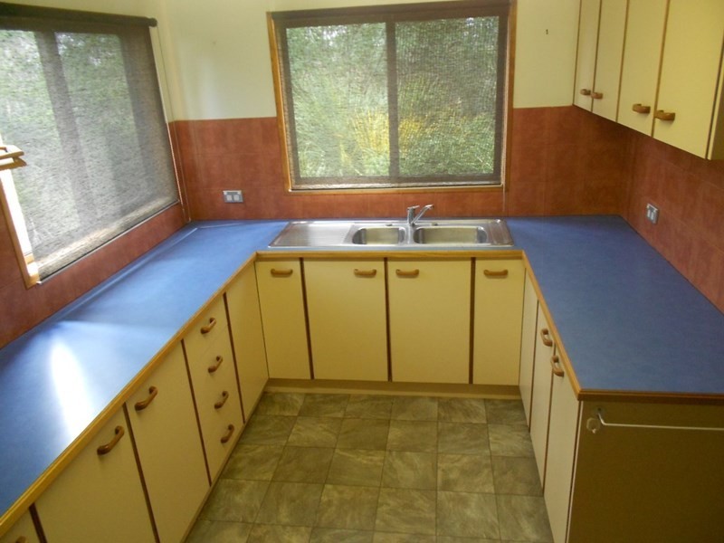 43 Platypus Drive, South Kolan QLD 4670