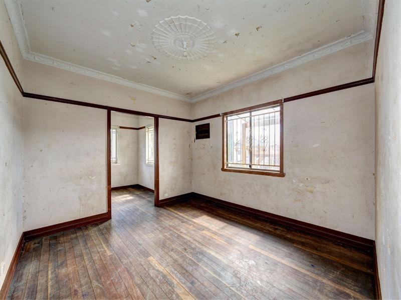 7 Cullen Street, Walkervale QLD 4670