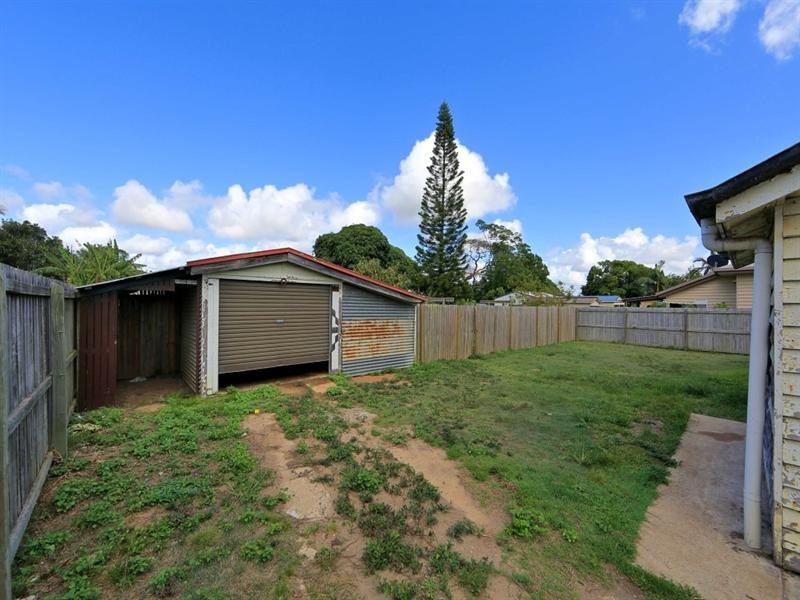 7 Cullen Street, Walkervale QLD 4670