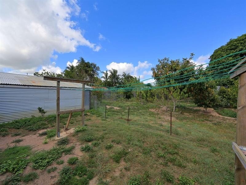 7 Cullen Street, Walkervale QLD 4670