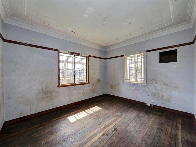 7 Cullen Street, Walkervale QLD 4670