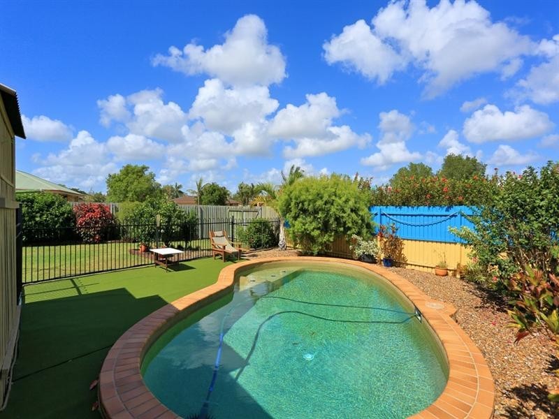 2 Cartwright Court, Kalkie QLD 4670