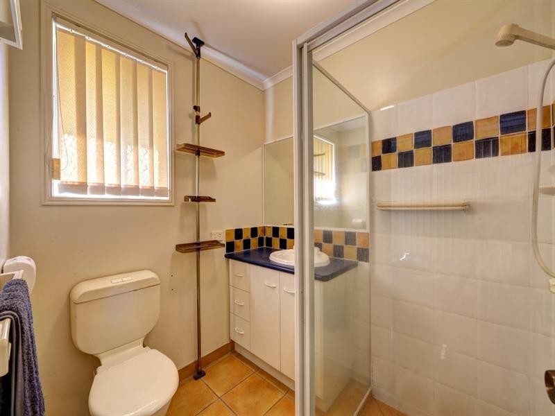 2 Cartwright Court, Kalkie QLD 4670