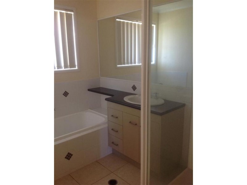 17 Mary Fox Street, Innes Park QLD 4670