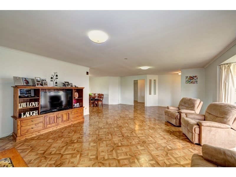 17 Clydesdale Avenue, Branyan QLD 4670