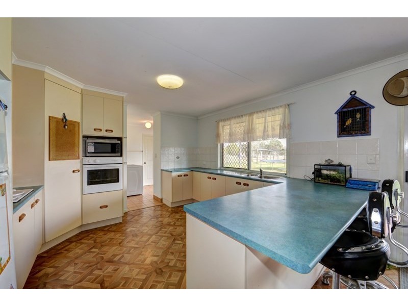 17 Clydesdale Avenue, Branyan QLD 4670