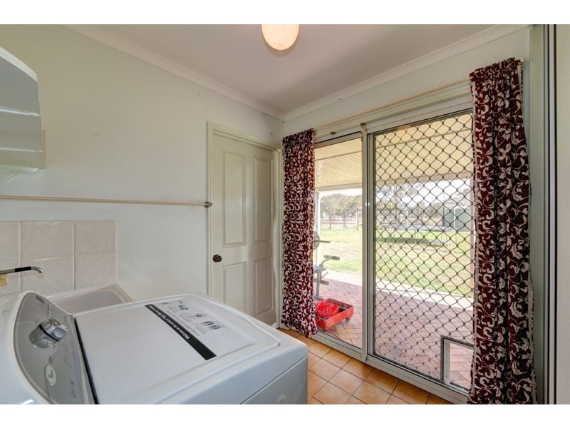 17 Clydesdale Avenue, Branyan QLD 4670