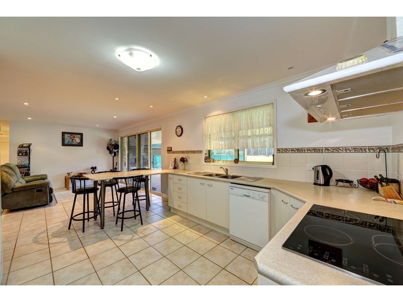 62 Isaac Moore Drive, Moore Park Beach QLD 4670