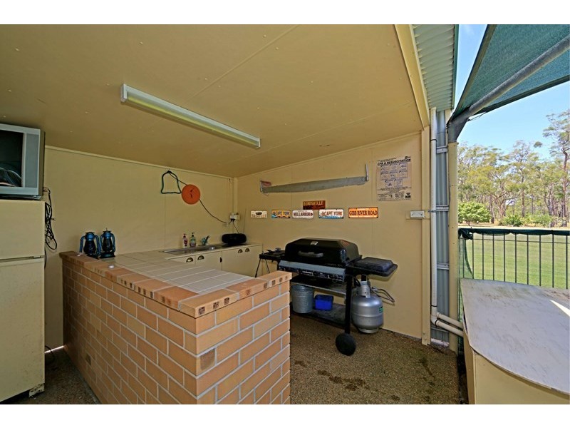 62 Isaac Moore Drive, Moore Park Beach QLD 4670