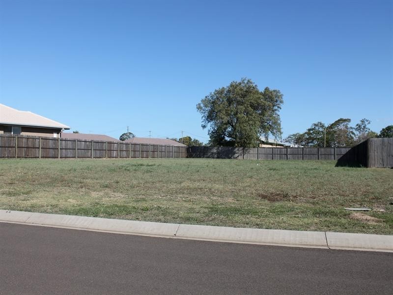 13 Zac Street, Kalkie QLD 4670