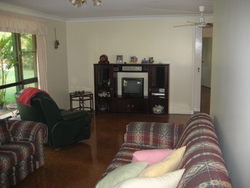 384 Ten Mile Road, Sharon QLD 4670