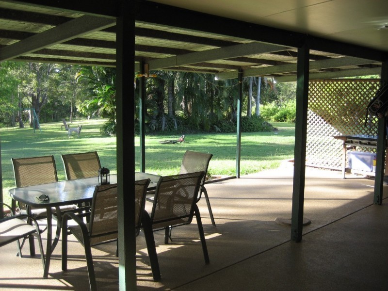 384 Ten Mile Road, Sharon QLD 4670