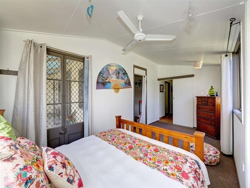 13 Coomber Street, Svensson Heights QLD 4670