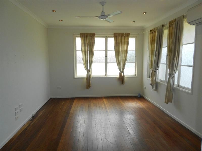 29 Skyring Street, Bundaberg East QLD 4670