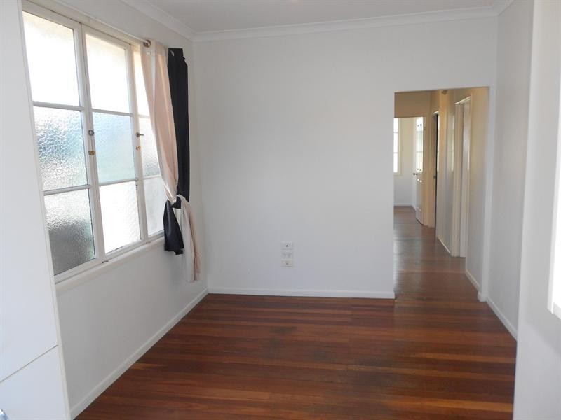 29 Skyring Street, Bundaberg East QLD 4670