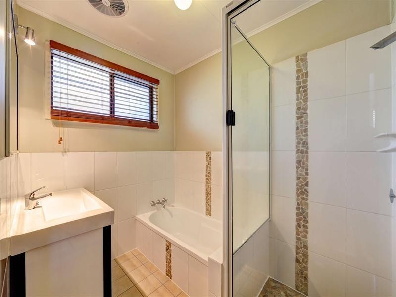 42A McNeilly Street, Svensson Heights QLD 4670