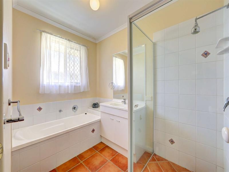 23 Clearview Avenue, Thabeban QLD 4670