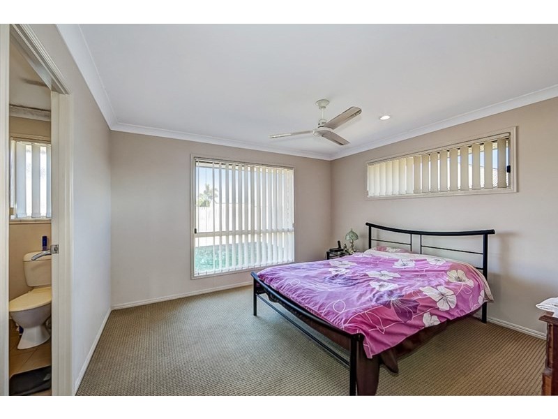 6 Hopton Place, Bundaberg North QLD 4670