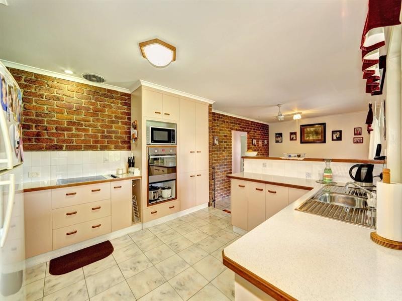 78 Ten Mile Road, Sharon QLD 4670