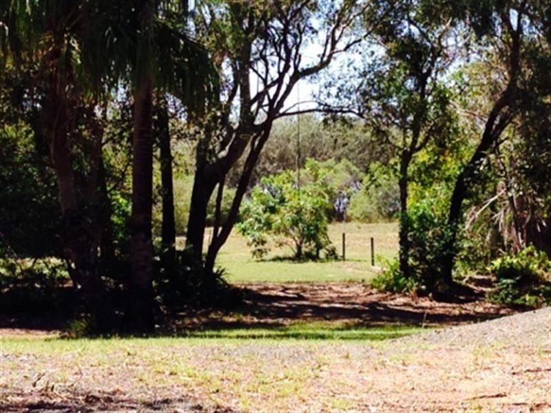 90 Sylvan Drive, Moore Park Beach QLD 4670