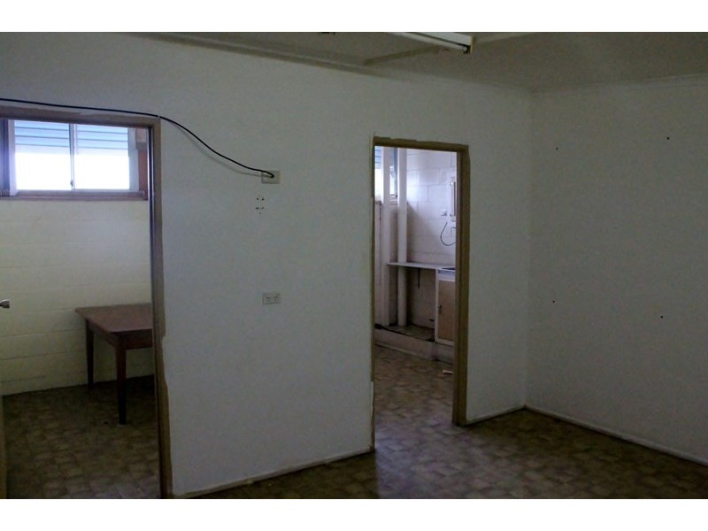 20-20a McLean Street, Bundaberg Central QLD 4670