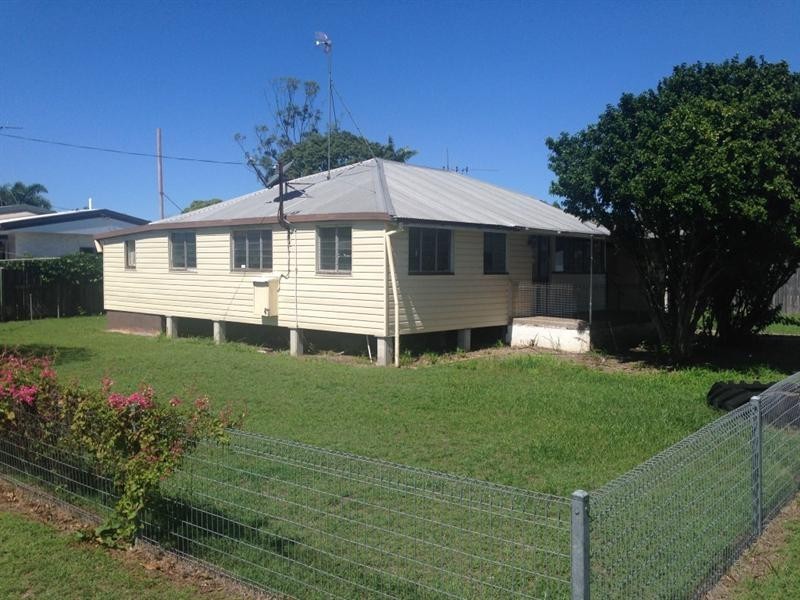 30 Pitt Street, Walkervale QLD 4670